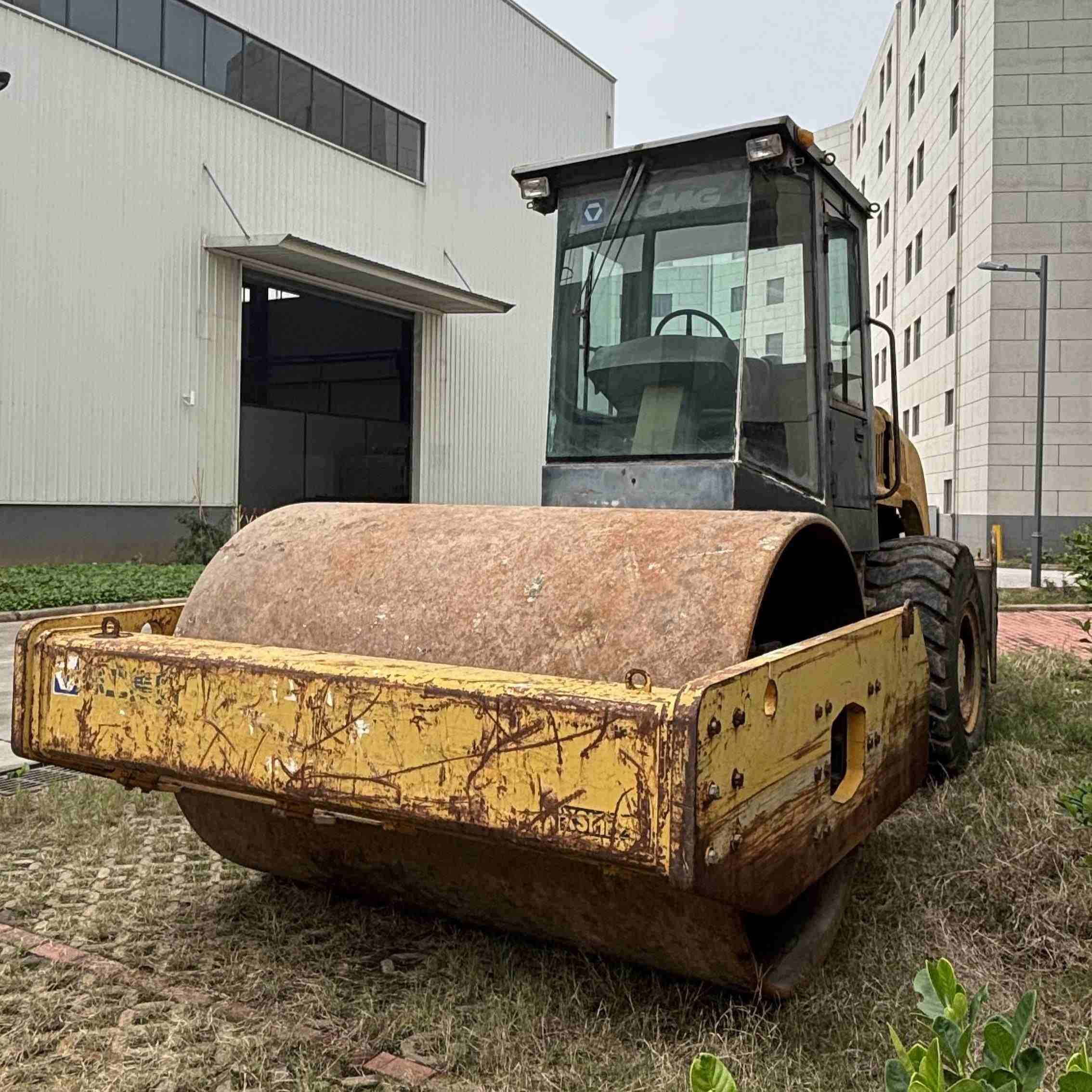 徐工XSM220压路机